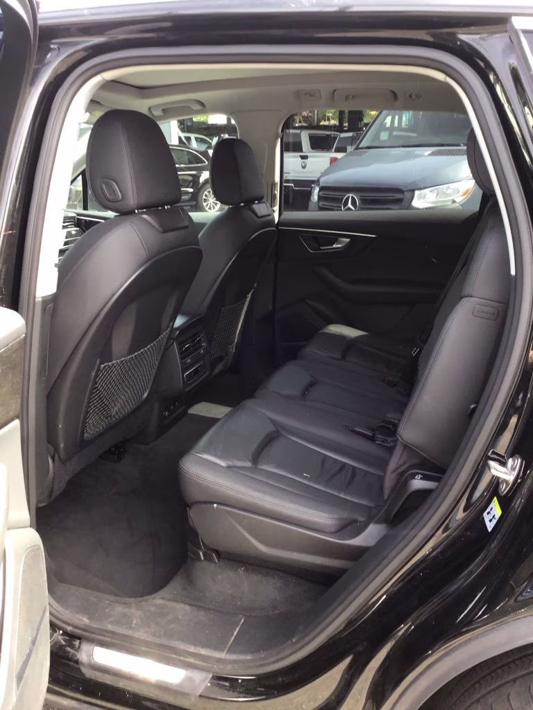 2022 Black Audi Q7 55 Premium Plus AWD SUV