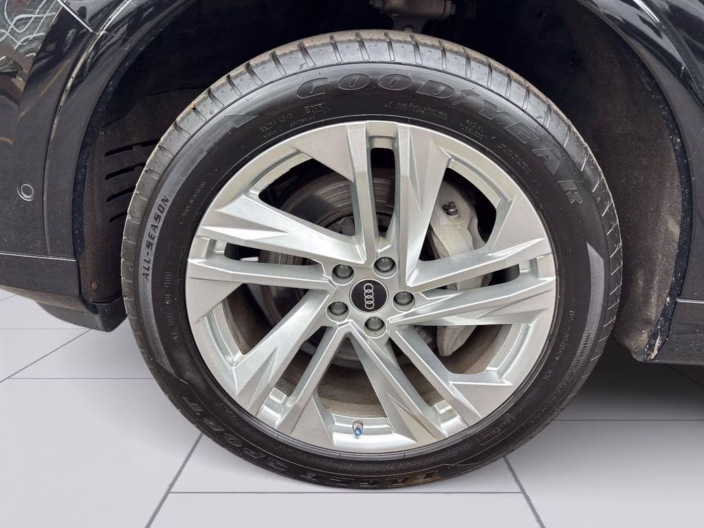 2022 Black Audi Q7 55 Premium Plus AWD SUV