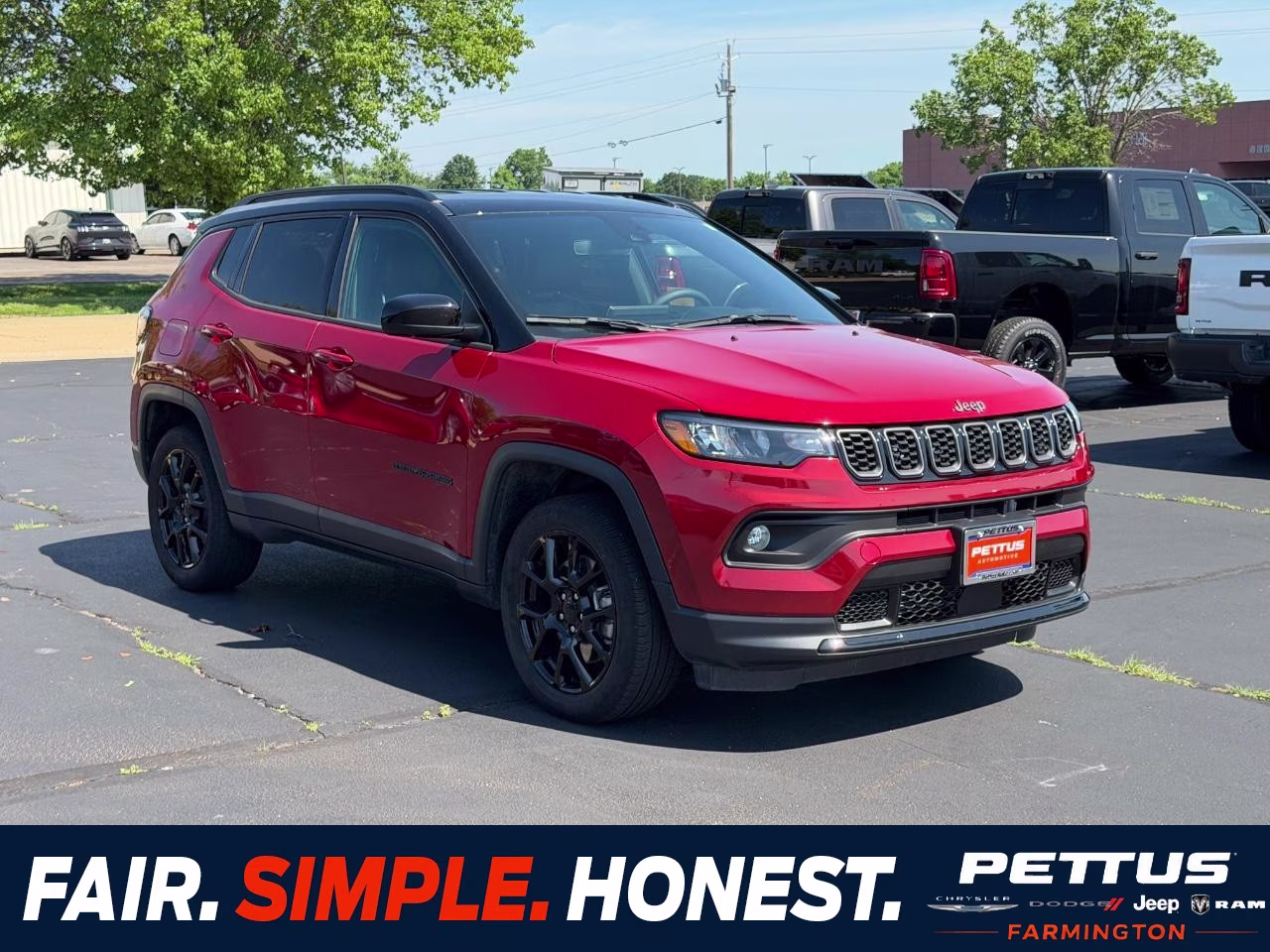 2024 Red Hot Pearlcoat Jeep Compass Latitude 4X4 SUV