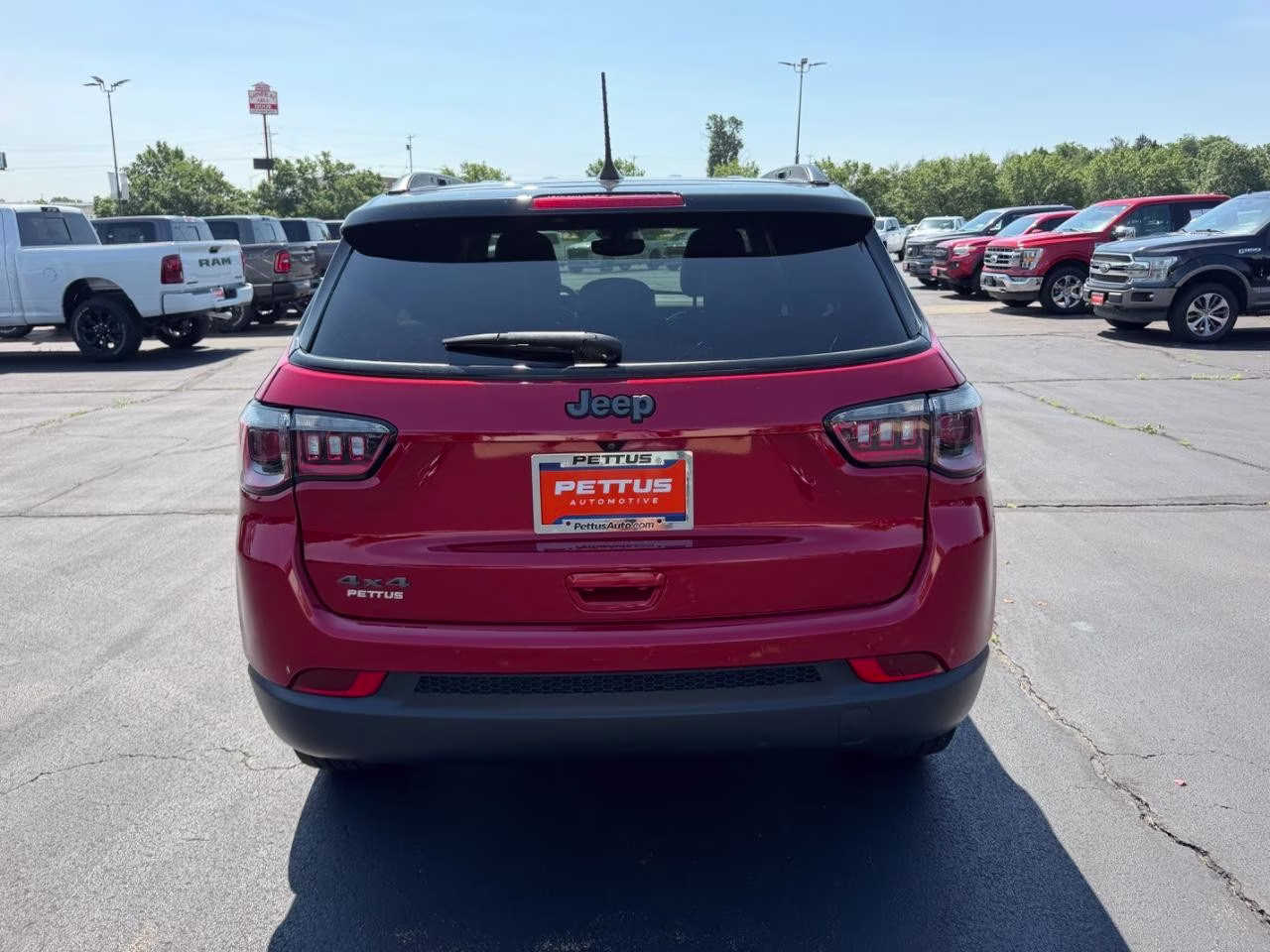 2024 Red Hot Pearlcoat Jeep Compass Latitude 4X4 SUV