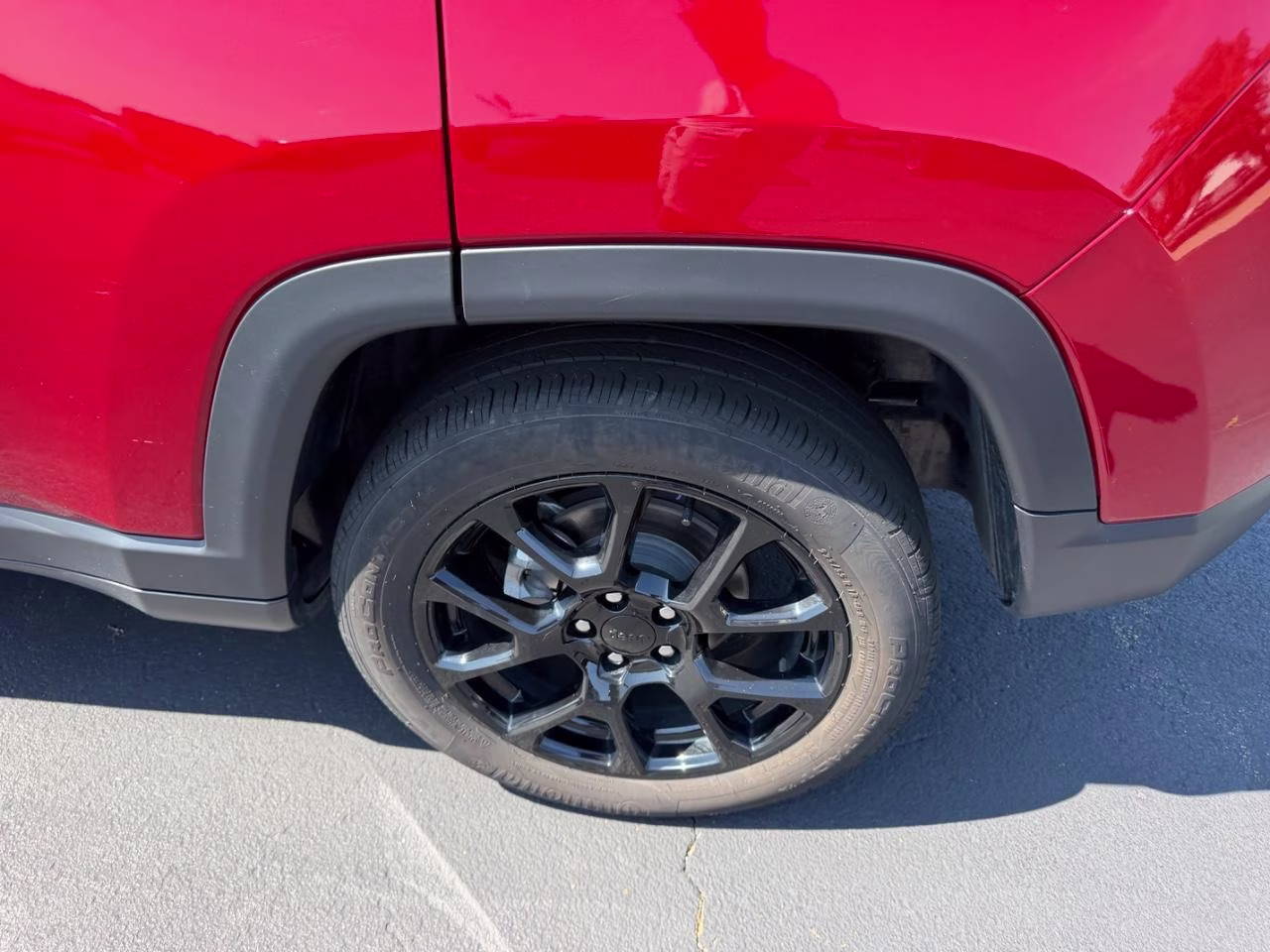 2024 Red Hot Pearlcoat Jeep Compass Latitude 4X4 SUV