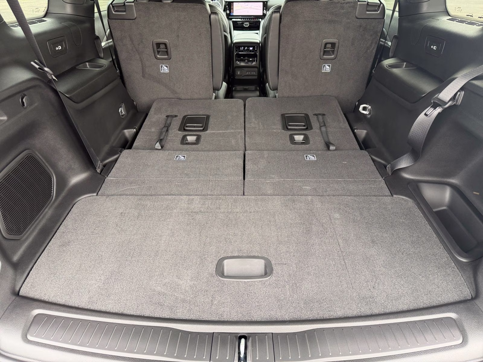 2026 Silver Zynith Jeep Grand Cherokee L Limited 4X4 SUV