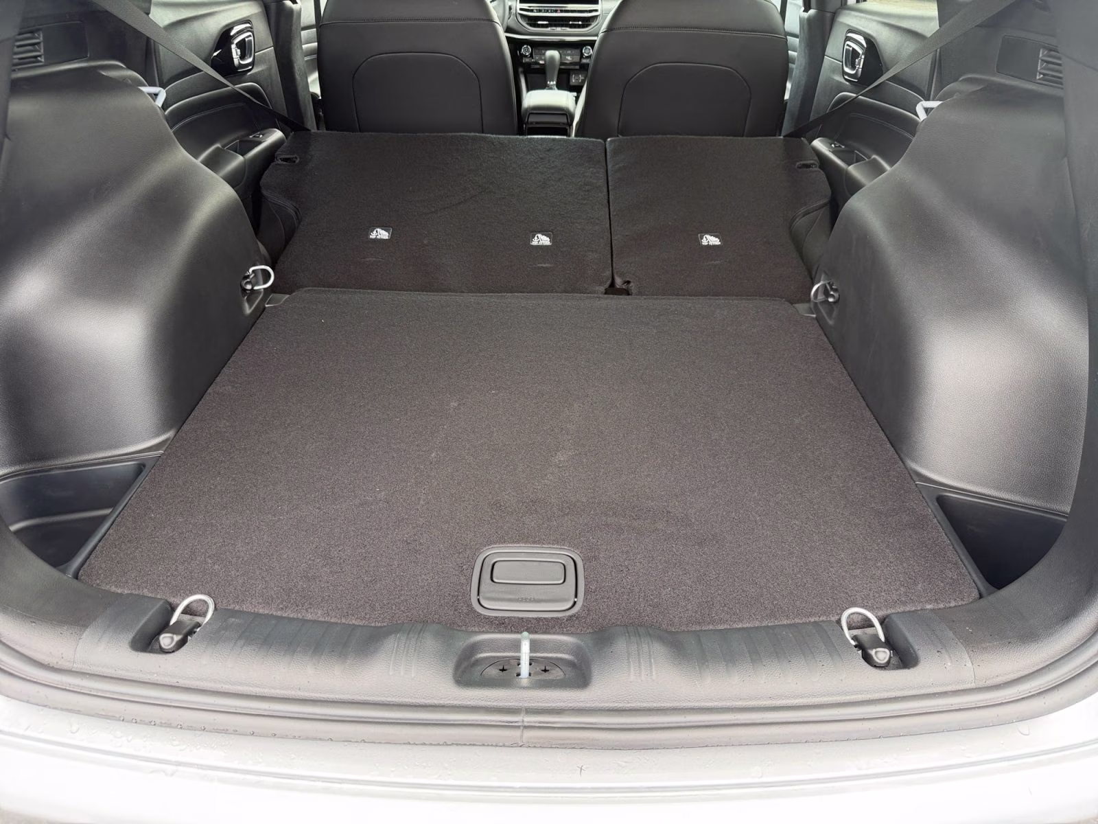 2026 Silver Zynith Metallic Clearcoat Jeep Compass Latitude 4X4 SUV