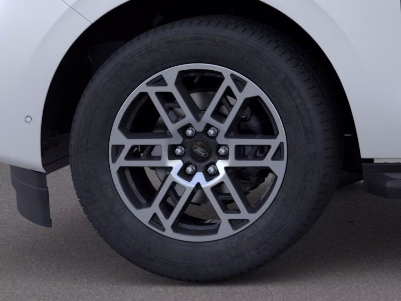 2026 Star White Metallic Tri-Coat Ford Expedition Max Active 4X4 SUV
