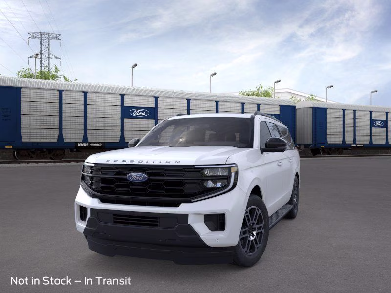 2026 Star White Metallic Tri-Coat Ford Expedition Max Active 4X4 SUV