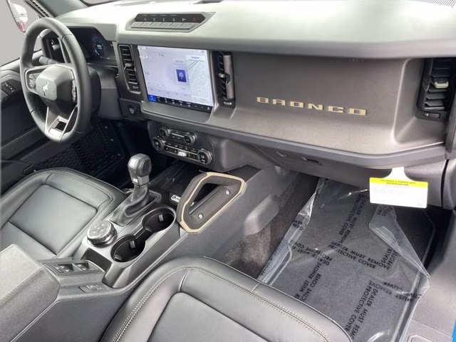 2026 Velocity Blue Metallic Ford Bronco Badlands 4X4 Convertible