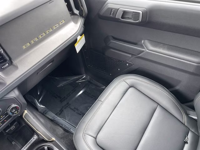 2026 Velocity Blue Metallic Ford Bronco Badlands 4X4 Convertible