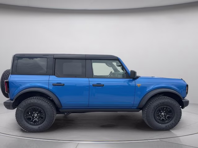 2026 Velocity Blue Metallic Ford Bronco Badlands 4X4 Convertible