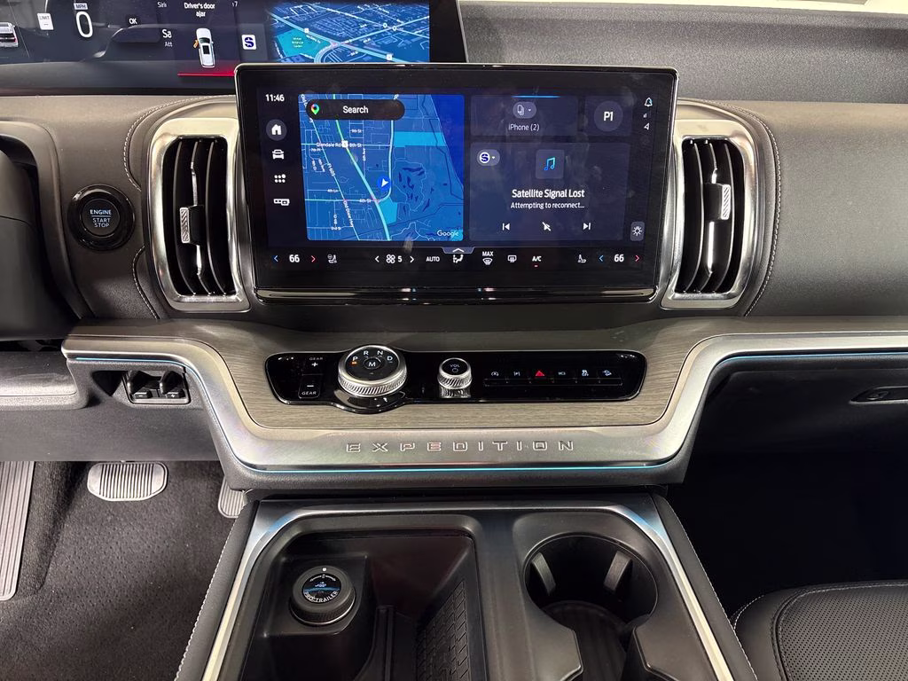 2025 Silver Metallic Ford Expedition Platinum 4X4 SUV
