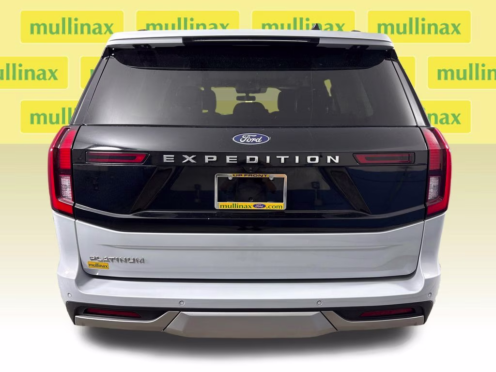 2025 Silver Metallic Ford Expedition Platinum 4X4 SUV
