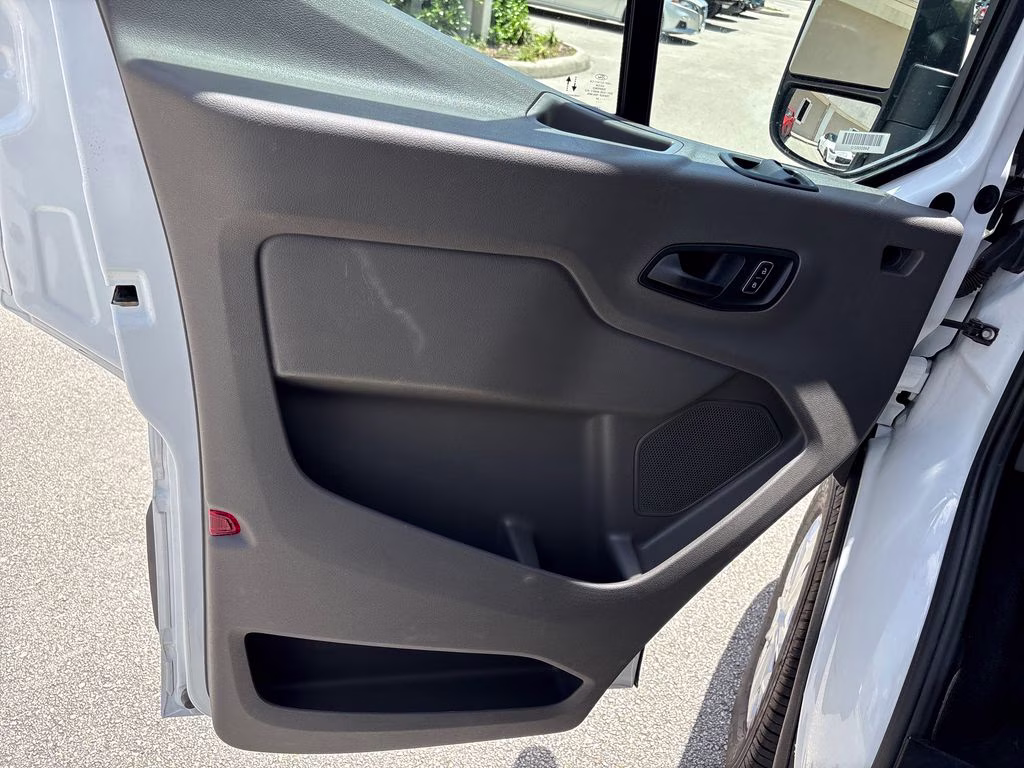 2024 Oxford White Ford Transit-350 XLT RWD Crossover