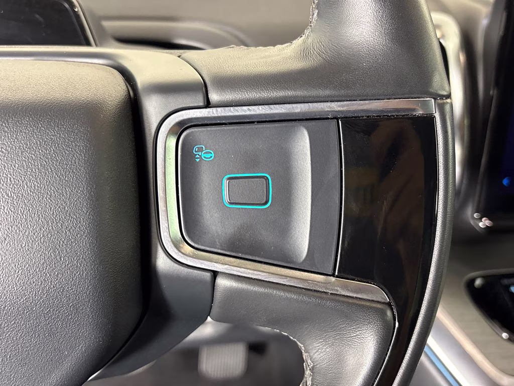 2025 Silver Metallic Ford Expedition Platinum 4X4 SUV
