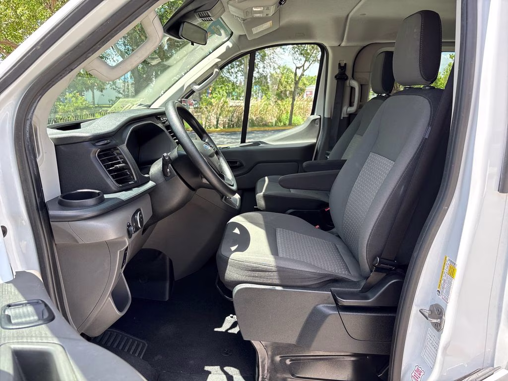 2024 Oxford White Ford Transit-350 XLT RWD Crossover