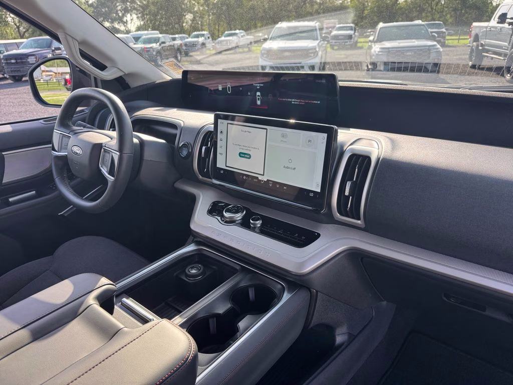 2025 Black Metallic Ford Expedition Active RWD SUV