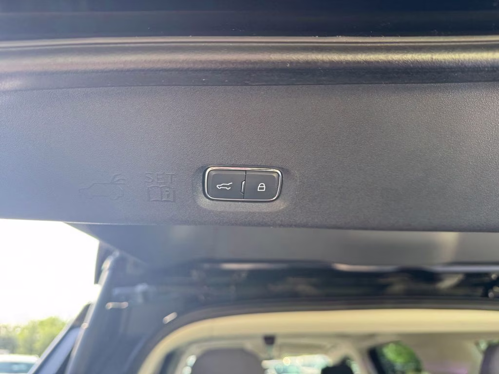2025 Black Metallic Ford Expedition Active RWD SUV