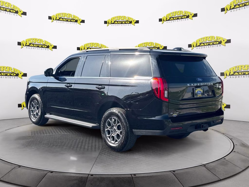 2025 Black Metallic Ford Expedition Active RWD SUV