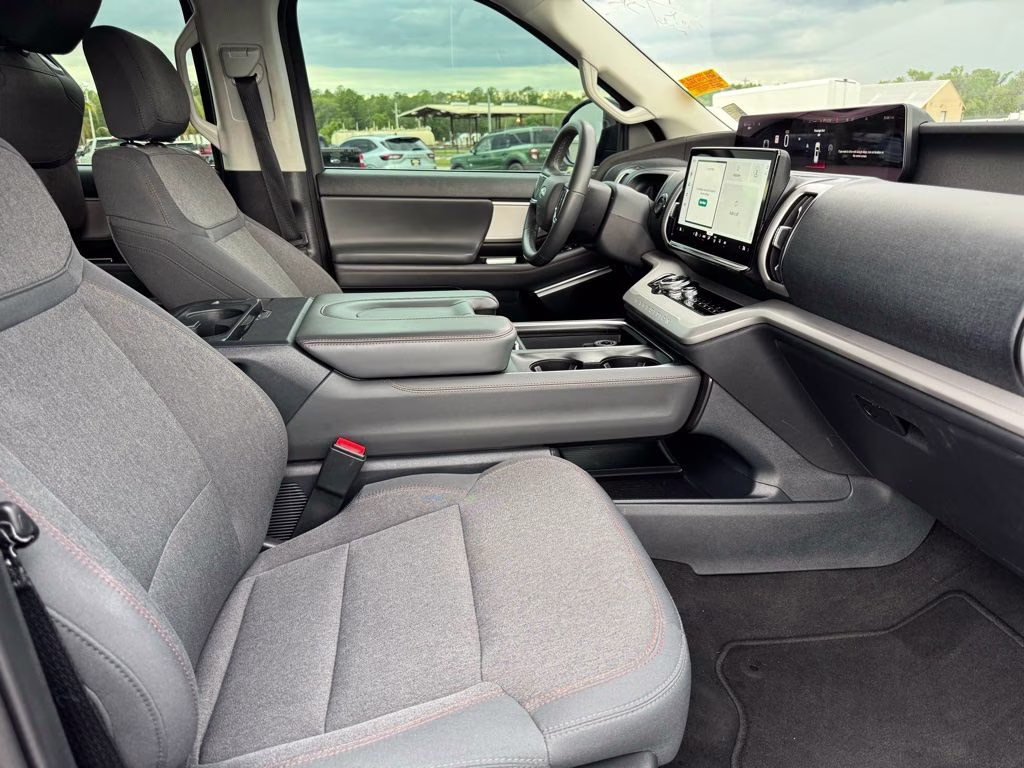 2025 Black Metallic Ford Expedition Active RWD SUV