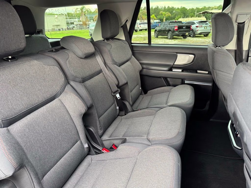 2025 Black Metallic Ford Expedition Active RWD SUV