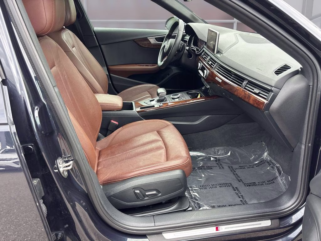 2018 Moonlight Blue Audi A4 2.0T AWD Sedan