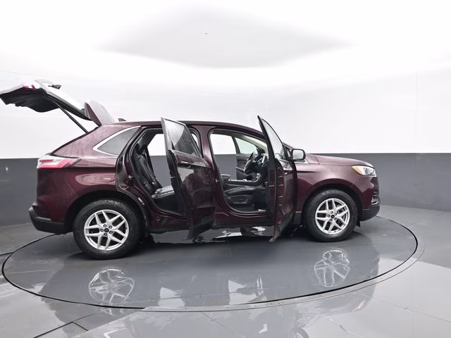 2023 Burgundy Ford Edge SEL AWD SUV