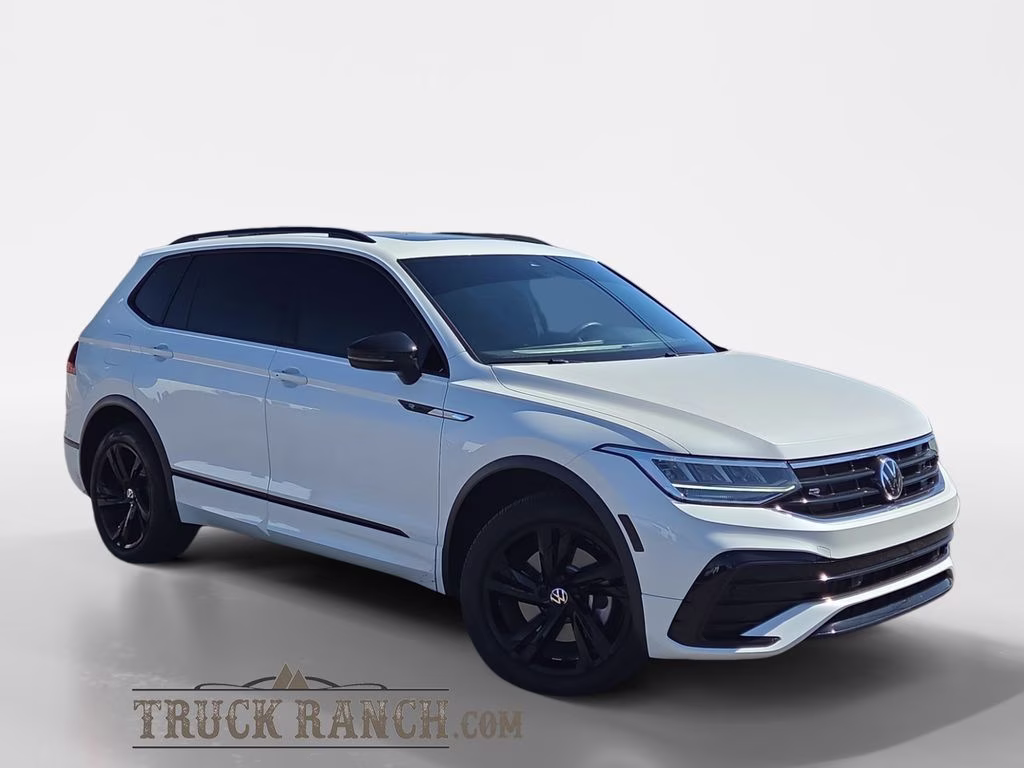2023 Black Volkswagen Tiguan 2.0T SE R-Line Black FWD SUV