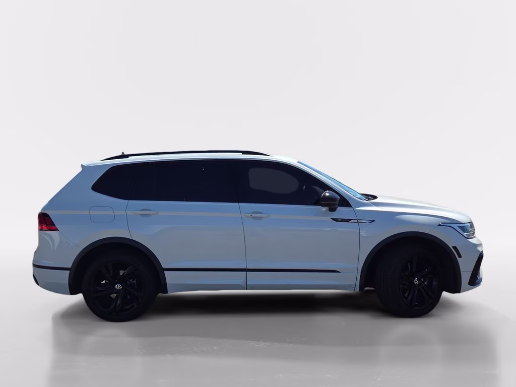 2023 Black Volkswagen Tiguan 2.0T SE R-Line Black FWD SUV