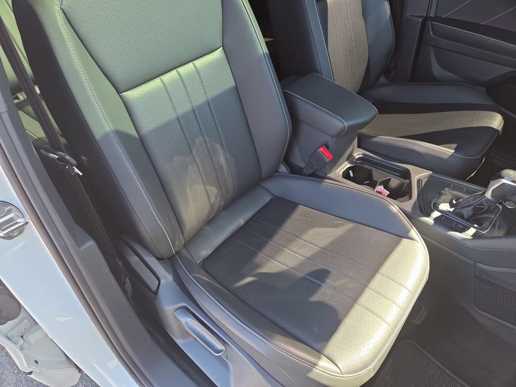 2023 Black Volkswagen Tiguan 2.0T SE R-Line Black FWD SUV