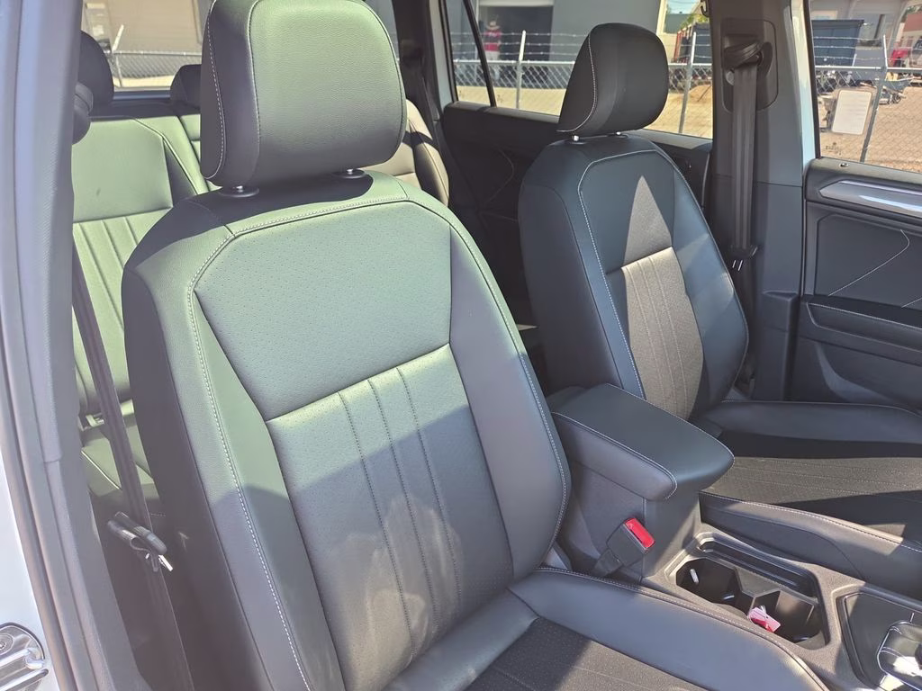 2023 Black Volkswagen Tiguan 2.0T SE R-Line Black FWD SUV