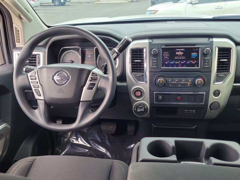 2019 Glacier White Nissan Titan SV 4X4 Truck