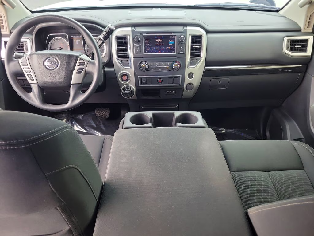2019 Glacier White Nissan Titan SV 4X4 Truck