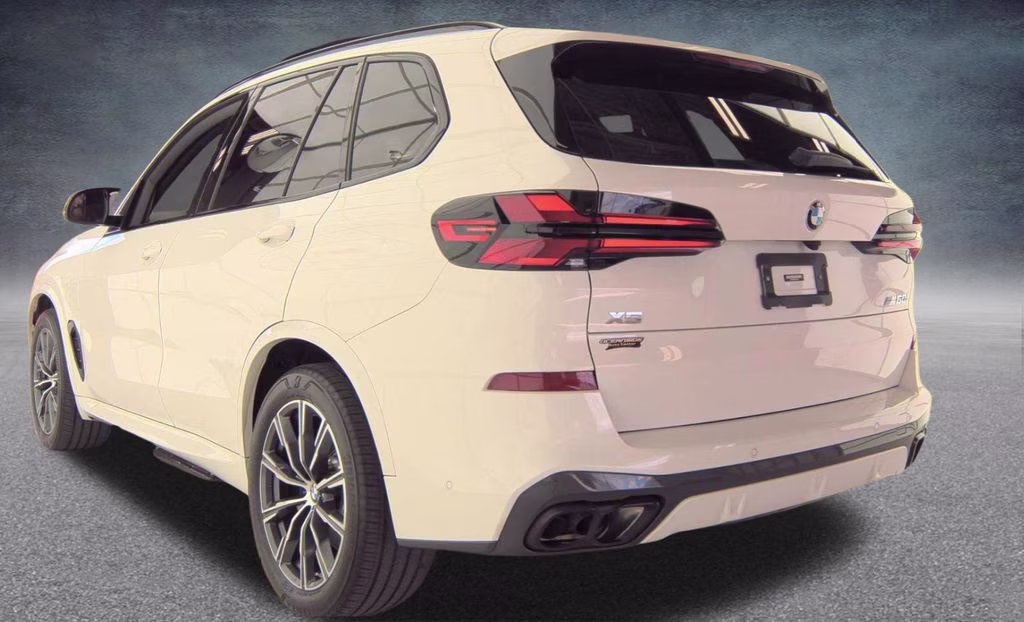 2024 Alpine White BMW X5 M60i AWD SUV