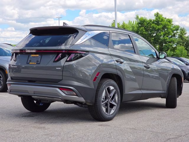 2026 Hampton Gray Hyundai Tucson SEL Premium AWD SUV