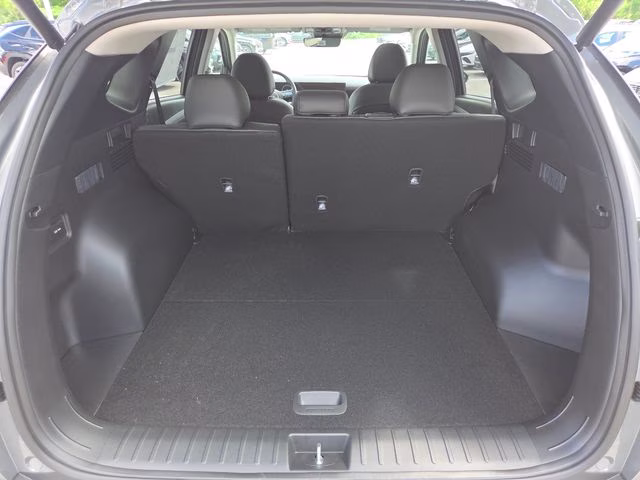 2026 Hampton Gray Hyundai Tucson SEL Premium AWD SUV
