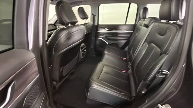 2022 Baltic Gray Metallic Clearcoat Jeep Grand Cherokee 4xe 4X4 SUV