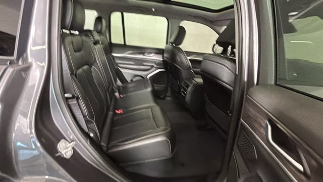 2022 Baltic Gray Metallic Clearcoat Jeep Grand Cherokee 4xe 4X4 SUV