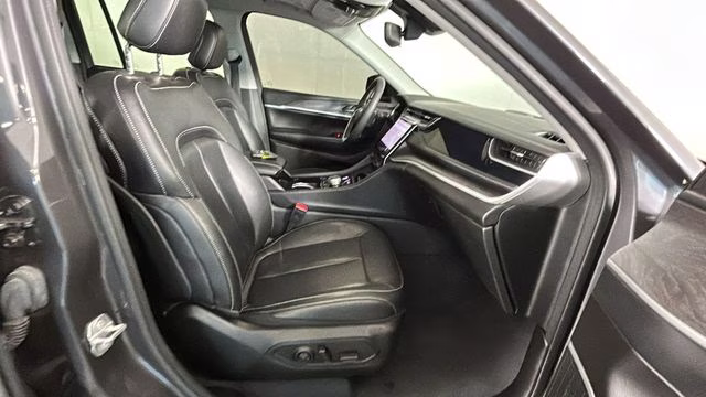 2022 Baltic Gray Metallic Clearcoat Jeep Grand Cherokee 4xe 4X4 SUV