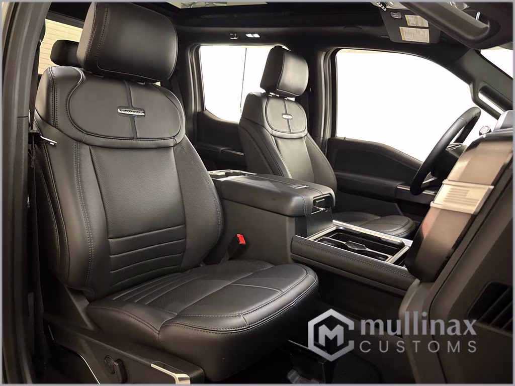 2026 Avalanche Ford Super Duty F-250 SRW Platinum 4X4 Truck