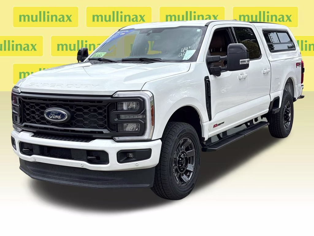2024 Star White Metallic Tri-Coat Ford Super Duty F-350 SRW Lariat 4X4 Truck