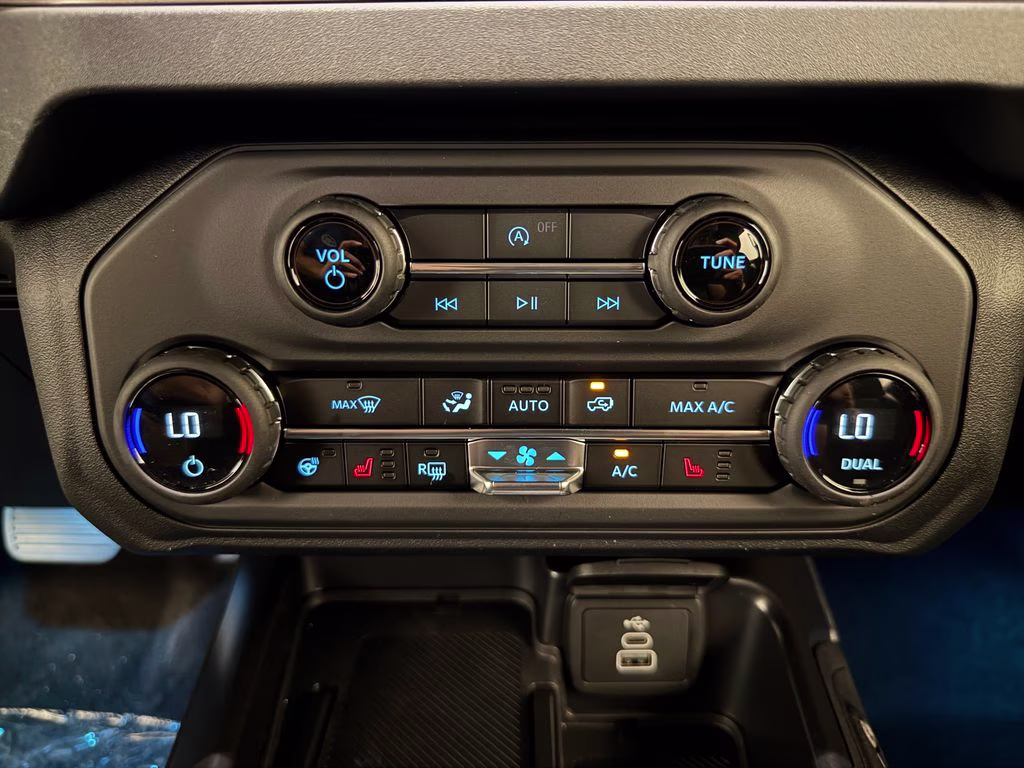 2026 Desert Sand Ford Bronco Outer Banks 4X4 SUV