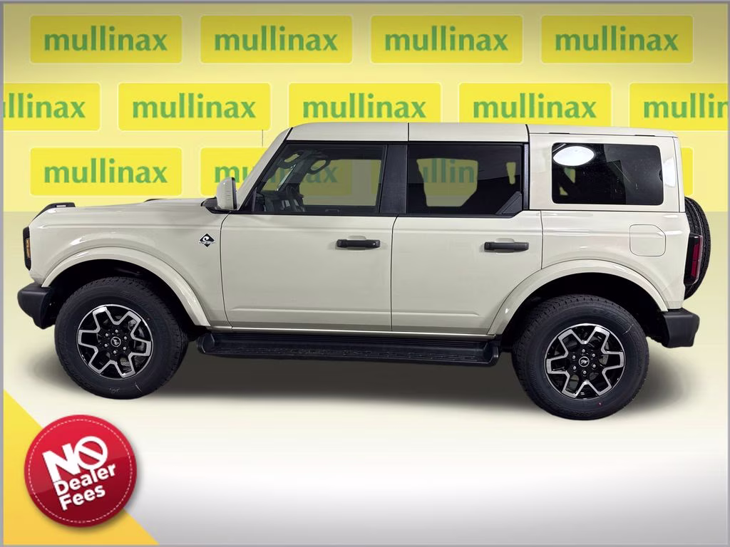 2026 Desert Sand Ford Bronco Outer Banks 4X4 SUV