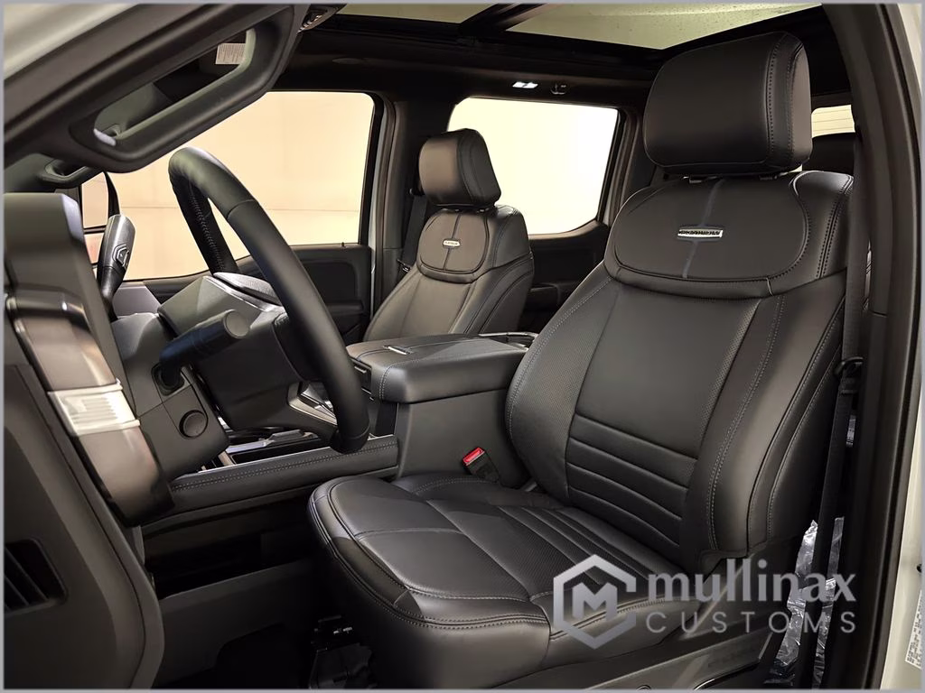 2026 Avalanche Ford Super Duty F-250 SRW Platinum 4X4 Truck