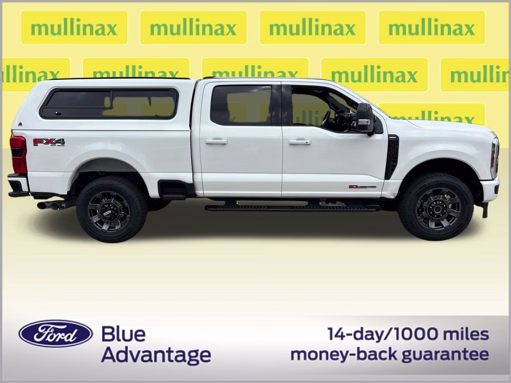 2024 Star White Metallic Tri-Coat Ford Super Duty F-350 SRW Lariat 4X4 Truck
