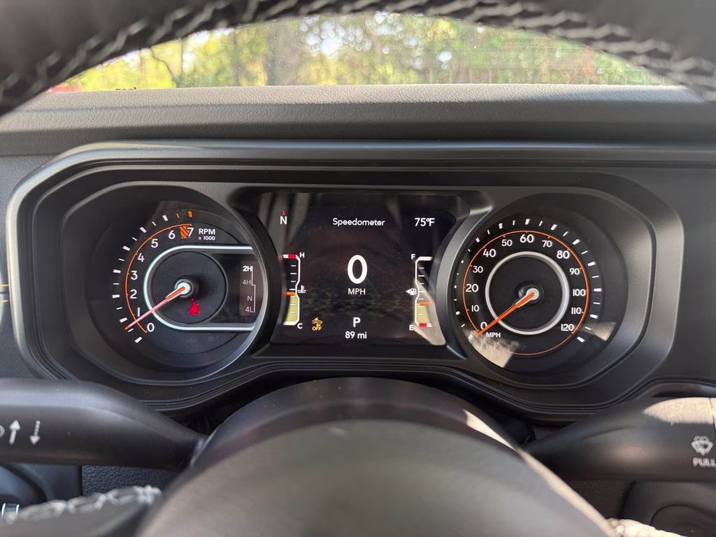 2026 Bright White Clearcoat Jeep Gladiator Sahara 4X4 Truck