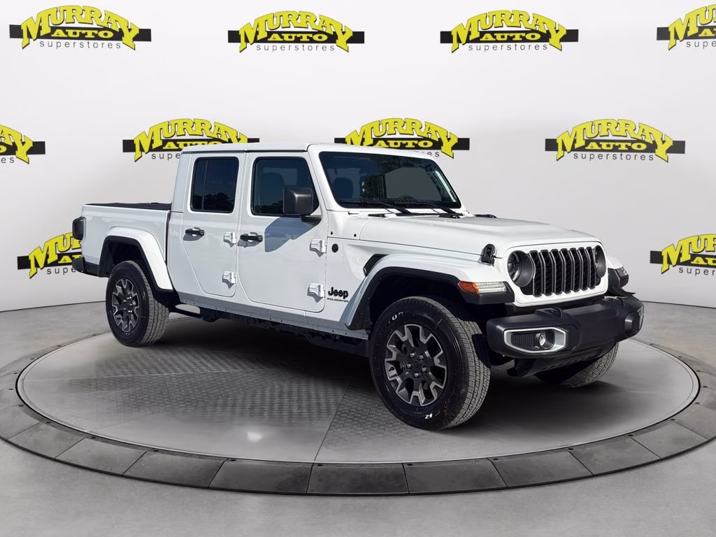 2026 Bright White Clearcoat Jeep Gladiator Sahara 4X4 Truck