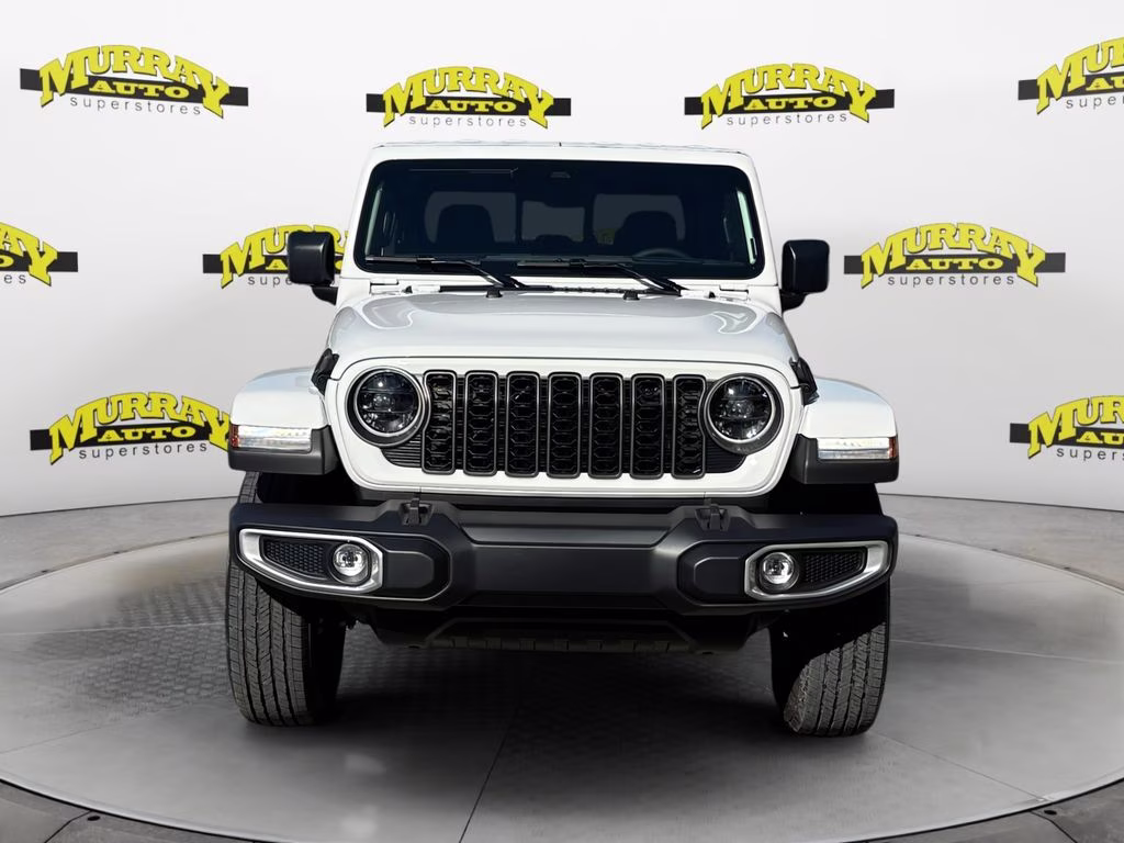 2026 Bright White Clearcoat Jeep Gladiator Sahara 4X4 Truck