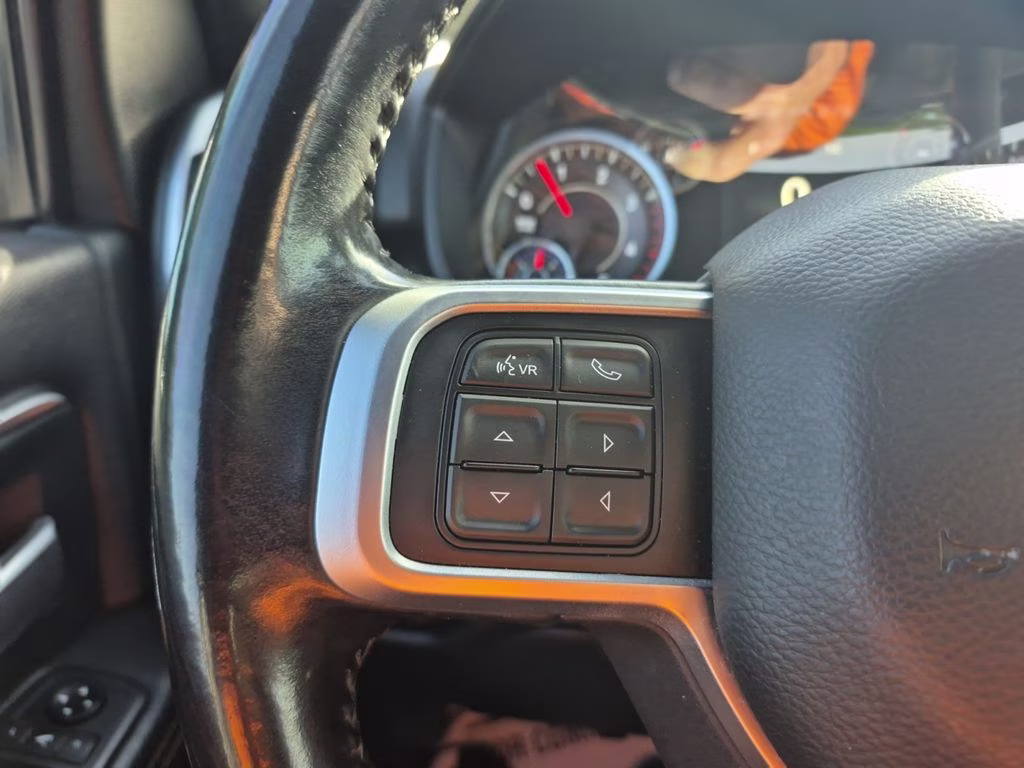 2019 Diamond Black Crystal Pearlcoat Ram 2500 Big Horn 4X4 Truck