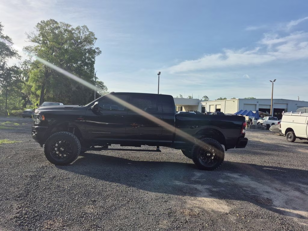 2019 Diamond Black Crystal Pearlcoat Ram 2500 Big Horn 4X4 Truck