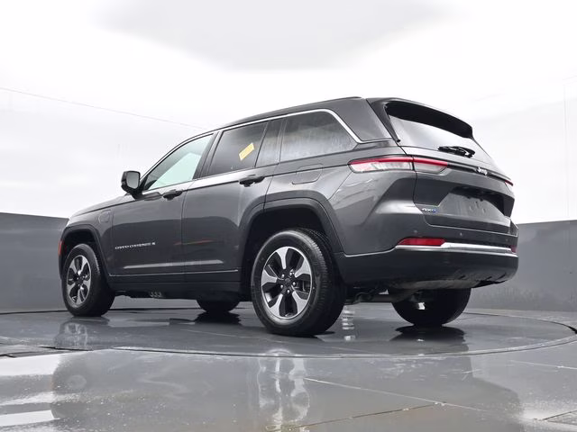 2024 Baltic Gray Metallic Clearcoat Jeep Grand Cherokee 4xe 4X4 SUV