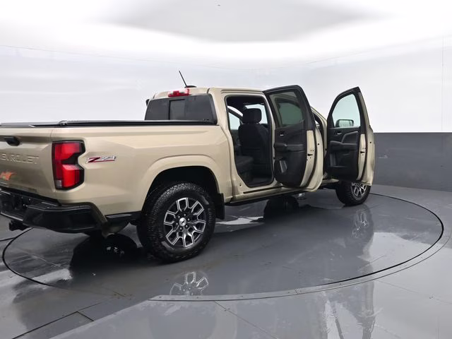 2023 Sand Dune Metallic Chevrolet Colorado Z71 4X4 Truck
