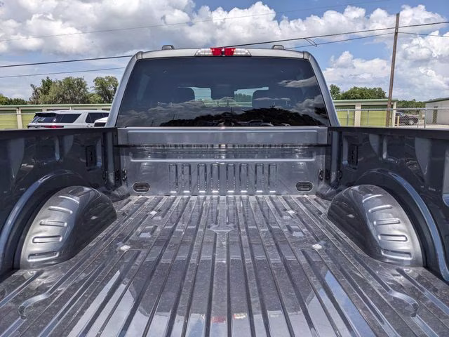 2026 Carbonized Gray Metallic Ford Super Duty F-250 SRW Lariat 4X4 Truck